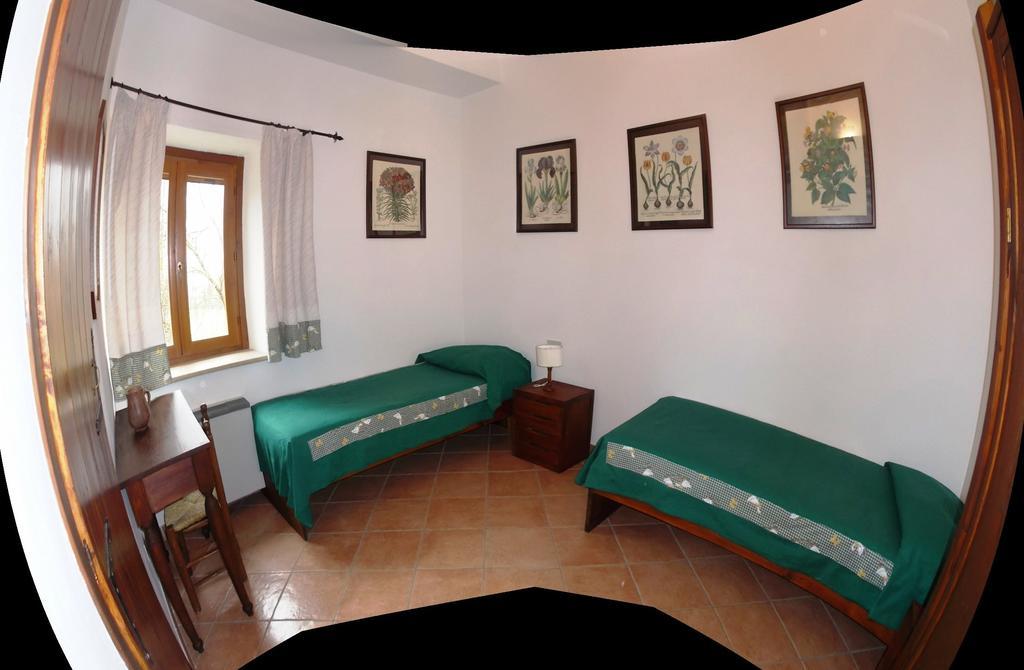 Agriturismo Le Forre Del Treja Civita Castellana Ruang foto
