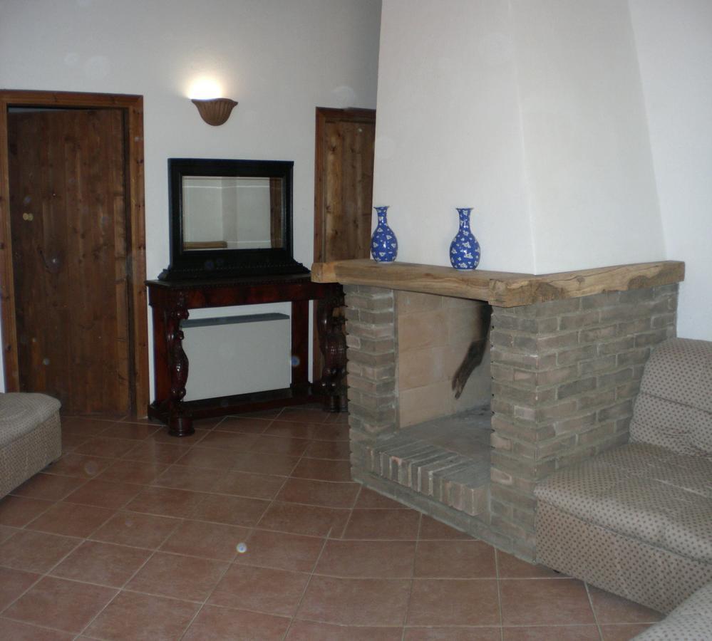 Agriturismo Le Forre Del Treja Civita Castellana Bagian luar foto